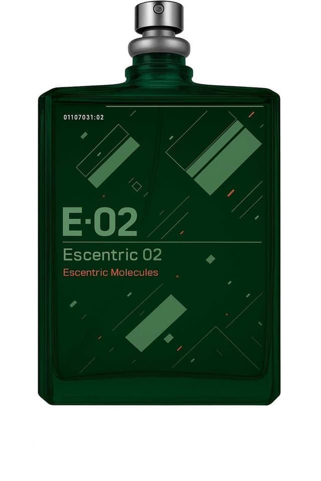 Escentric 02 Dark